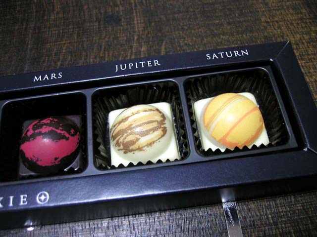 チョコ Astronomy Galaxie 太陽系惑星詰め をいただいた 袖ふれあうも Yukkie もりたま S Lifelog チョコ Astronomy Galaxie 太陽系惑星詰め をいただいた 袖ふれあうも Yukkie もりたま S Lifelog